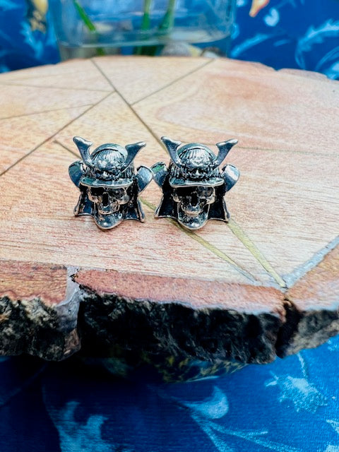 Gothic Skull Stud Earrings