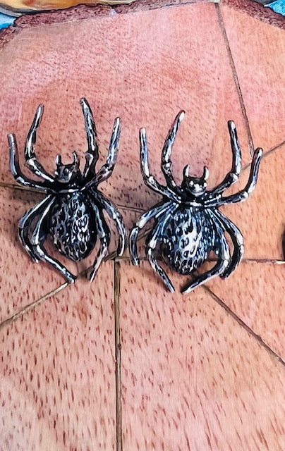 Gothic Spider Stud Earrings