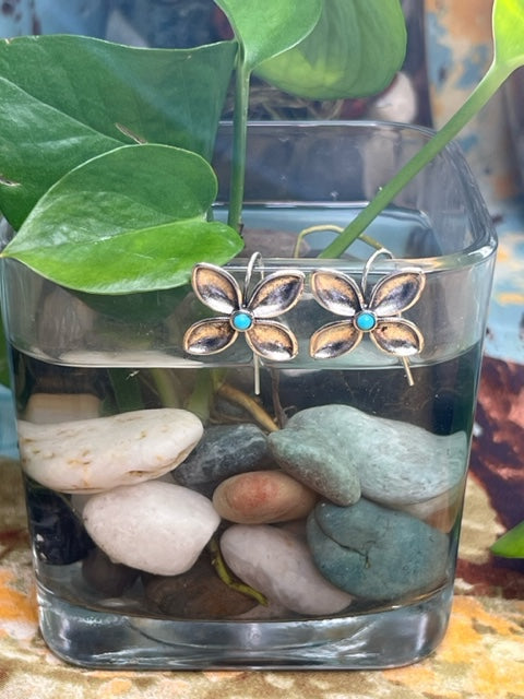 Flower with Round Turquoise Earrings