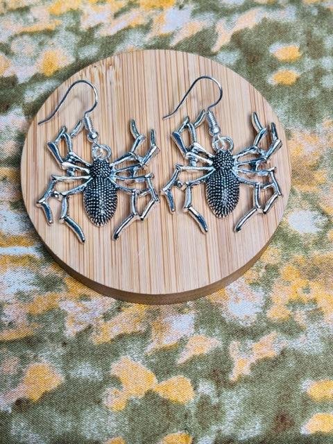 Gothic Spider Dangle Earrings