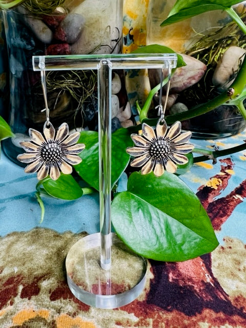 Antique Silver Sunflower Daisy Earrings